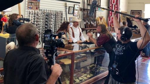 Western Trading Post TV Season 1 Ep 6-Artists, trick roper, auctioneer, making deals, talking Nudie